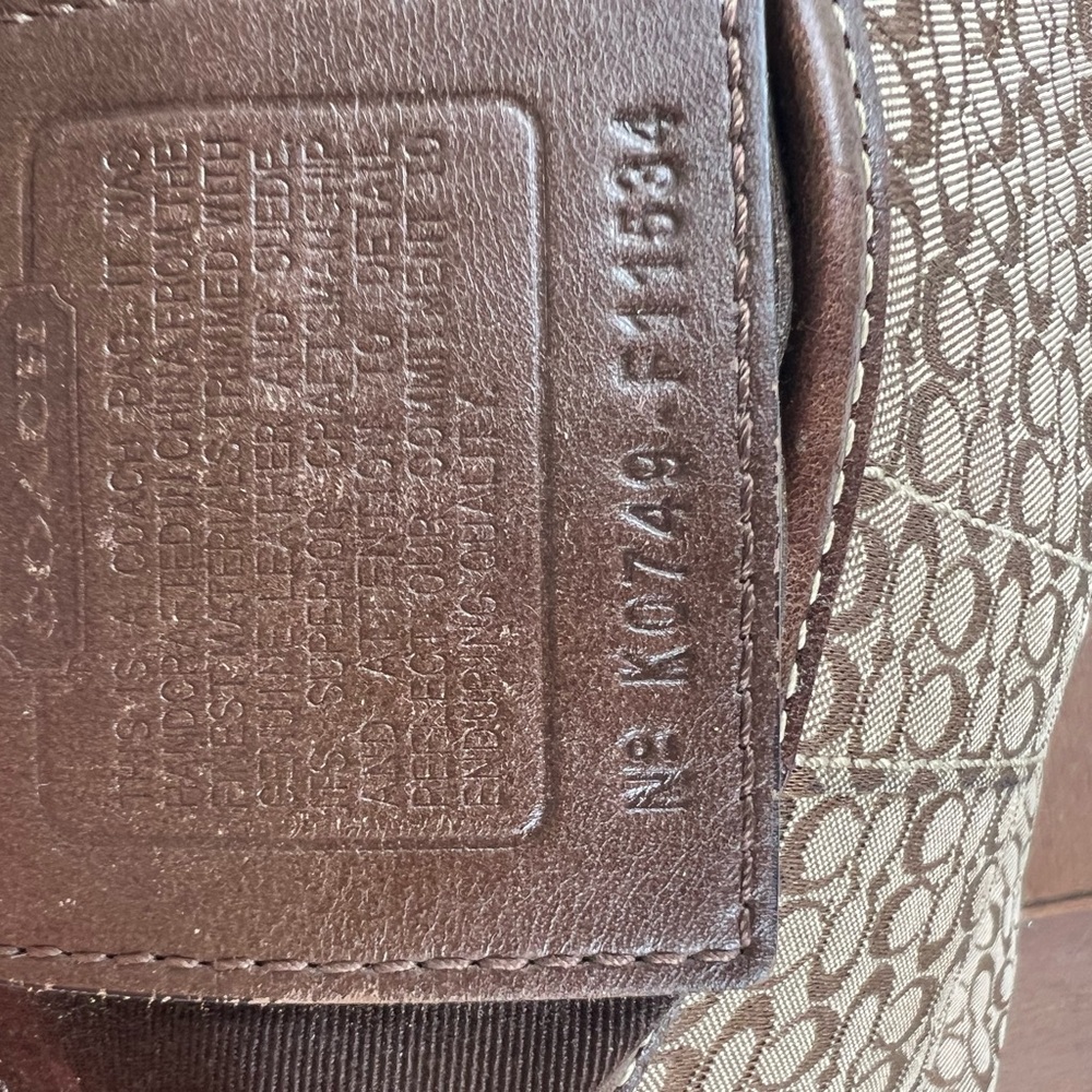 Coach Vintage Signature Soho Studded Brown Suede F11Rare Y2K Buckle Flap F11534 - Picture 3 of 10